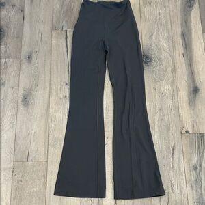 Women's lululemon flare leggings